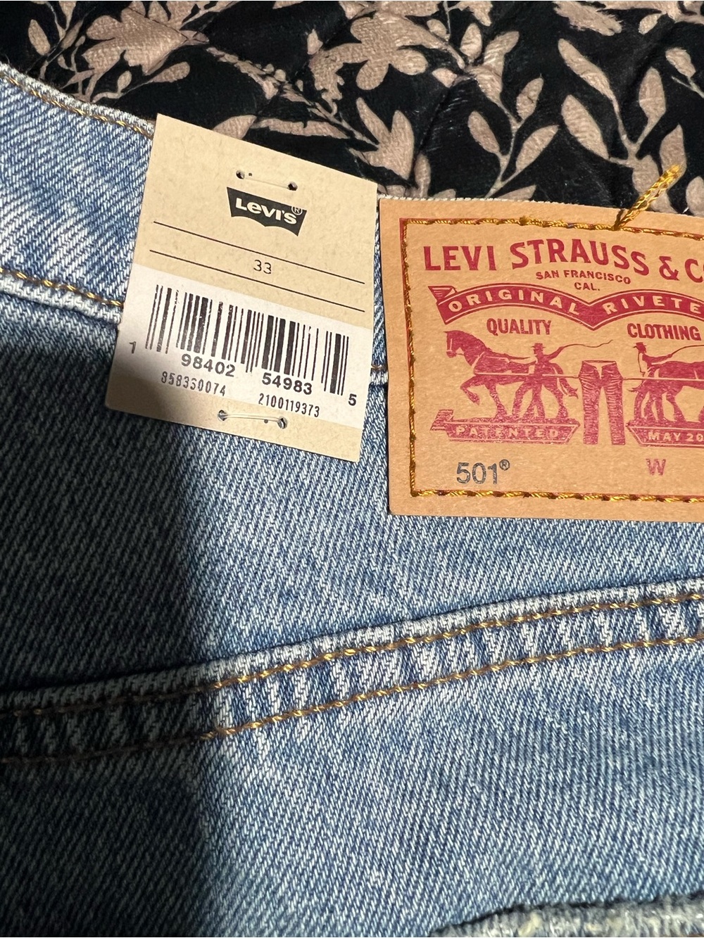 Levi's Women's Cutoff Denim Shorts - Light Blue - Picture 6 of 6